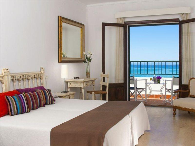 Hoposa Niu Cala San Vicente (Mallorca)